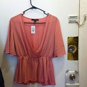 Size medium👚 streetwear Society pastel pink shirt